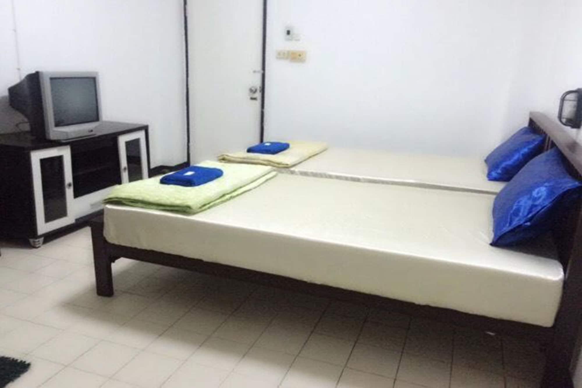 Md Rose Apartment Bangkok Bagian luar foto