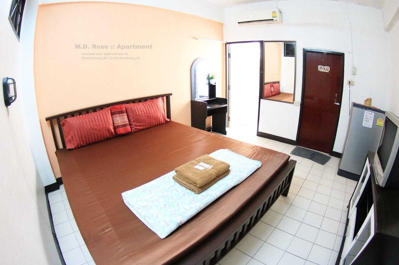 Md Rose Apartment Bangkok Bagian luar foto