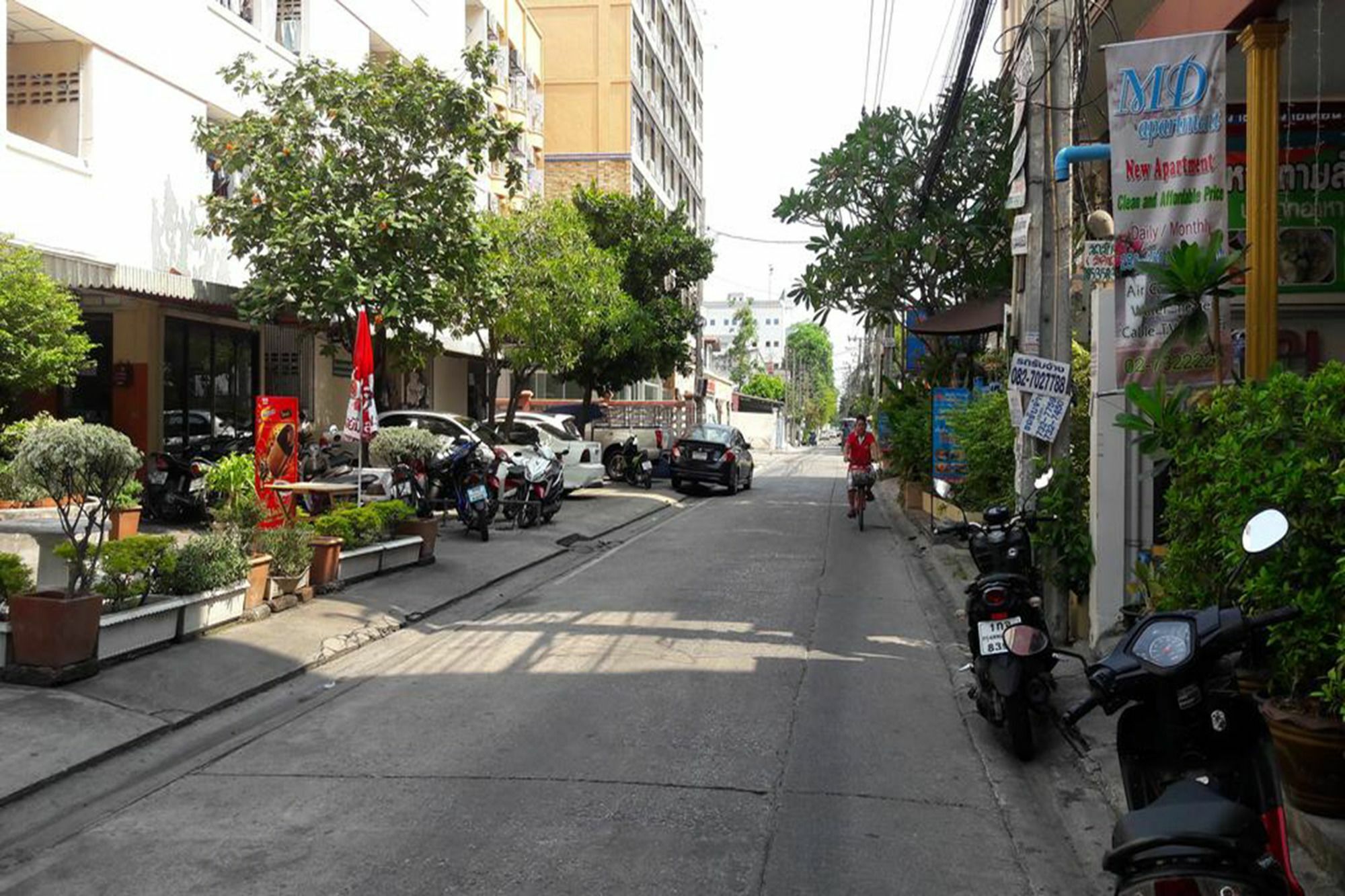 Md Rose Apartment Bangkok Bagian luar foto
